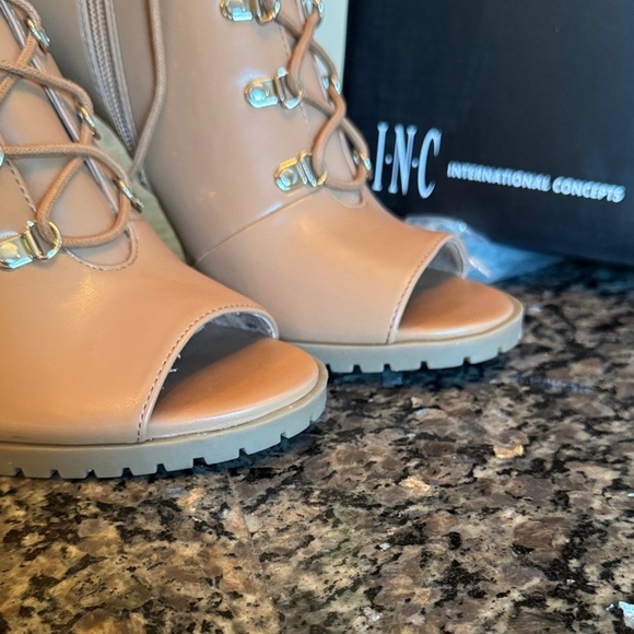 INC International Concepts Women's Tan Lace-Up peep toe Heeled Boots NWT 11 - Picture 3 of 14